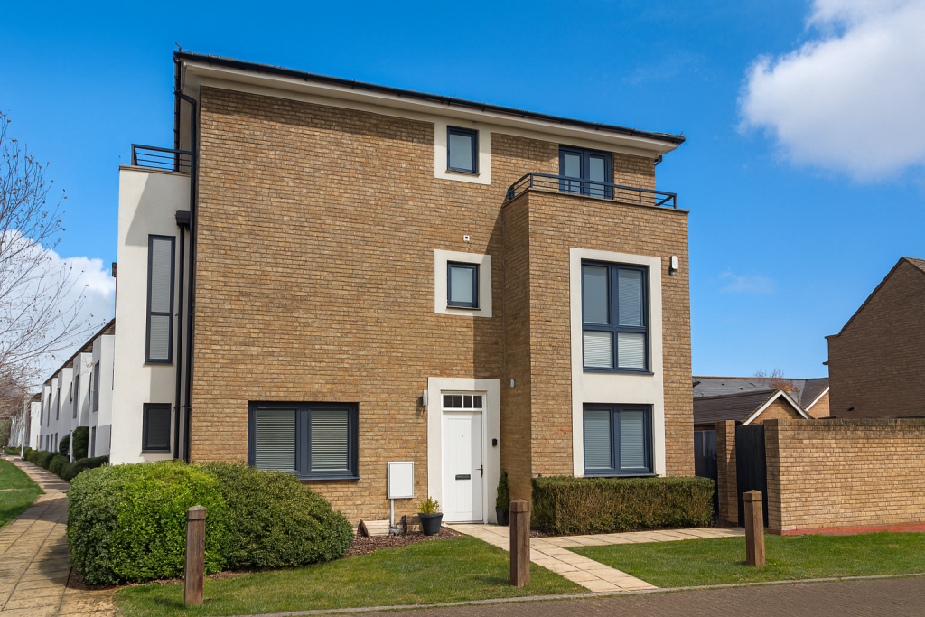 Main image of property: The Fort, Rochester