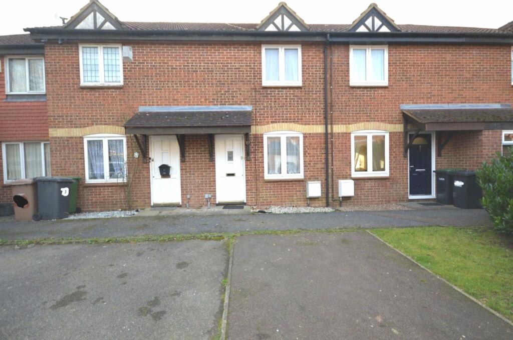 Main image of property: Elveden Close, Luton, Bedfordshire, LU2