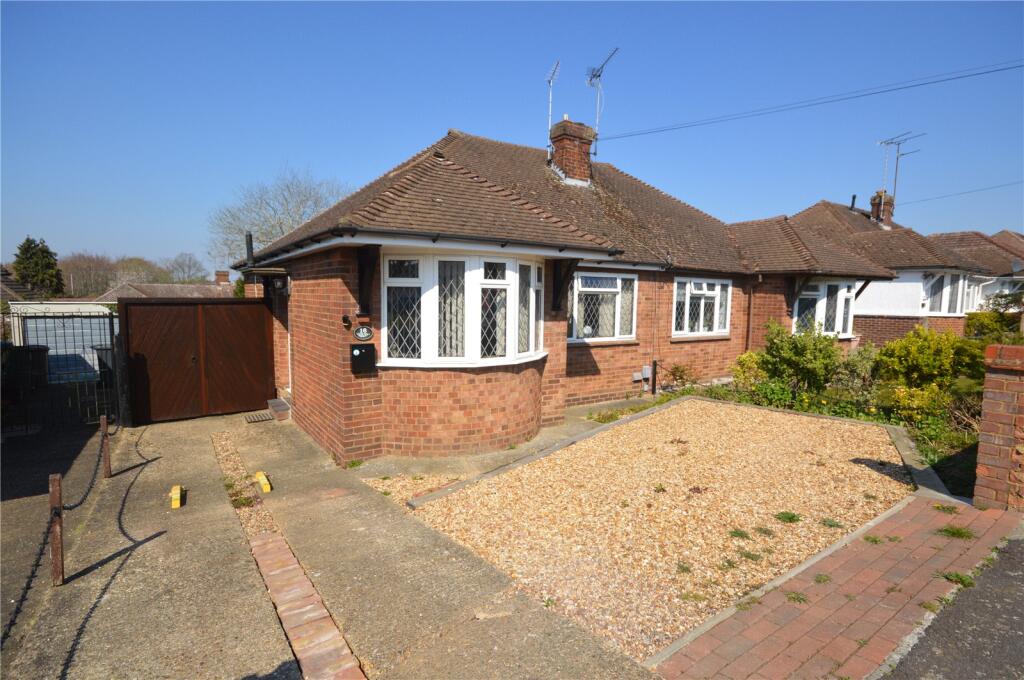 Main image of property: Derwent Avenue, Luton, Bedfordshire, LU3