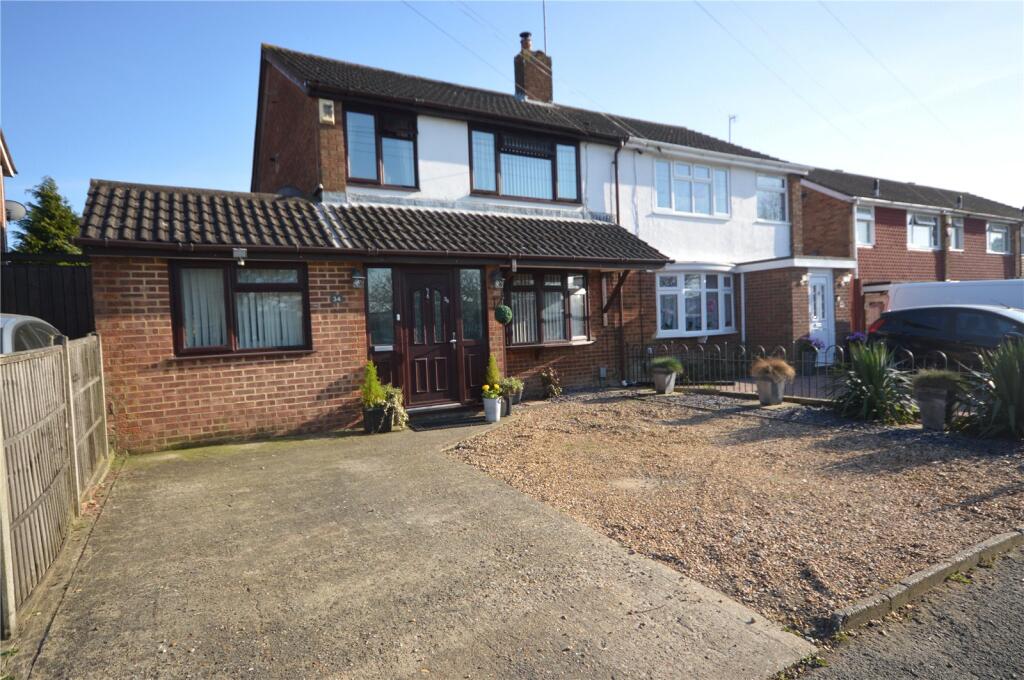 Main image of property: Kinross Crescent, Luton, Bedfordshire, LU3