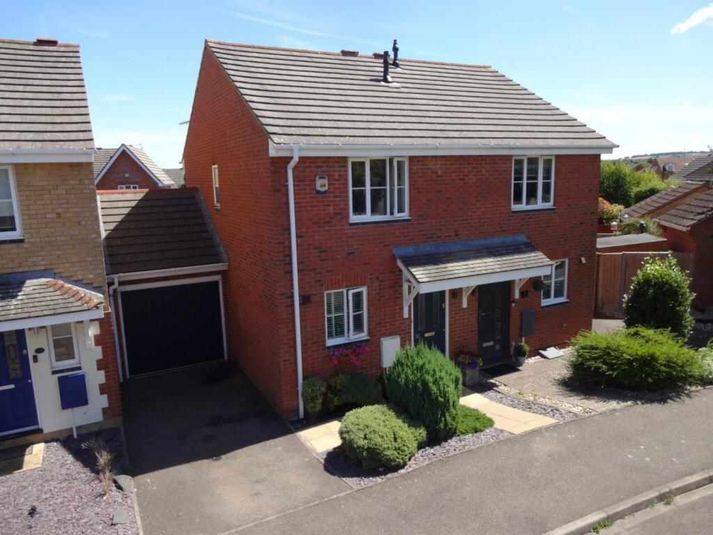 Main image of property: Coopers Way, Houghton Regis, Dunstable, Bedfordshire, LU5
