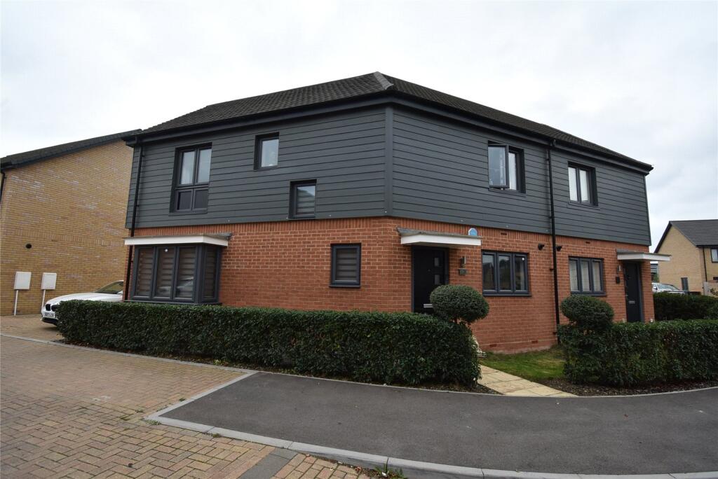 Main image of property: Titus Grove, Houghton Regis, Dunstable, Bedfordshire, LU5