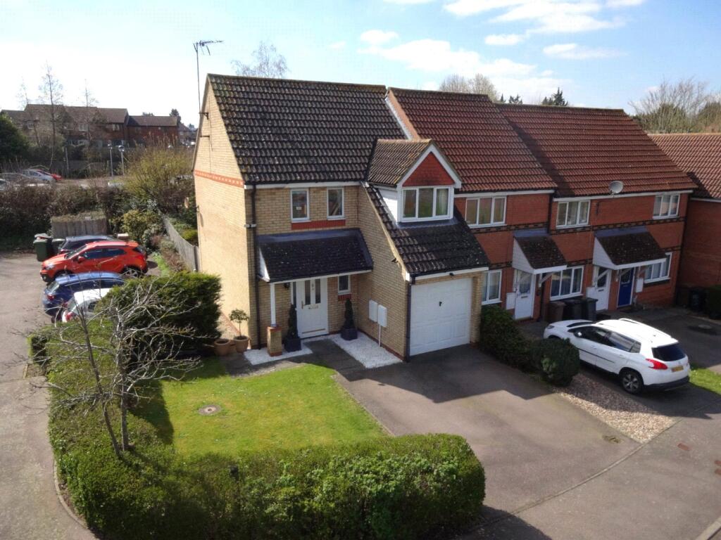 Main image of property: Collingwood Close, Luton, Bedfordshire, LU4