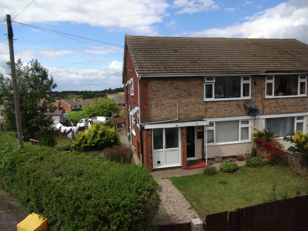 2 bedroom apartment for sale in Kinross Crescent, Luton, LU3