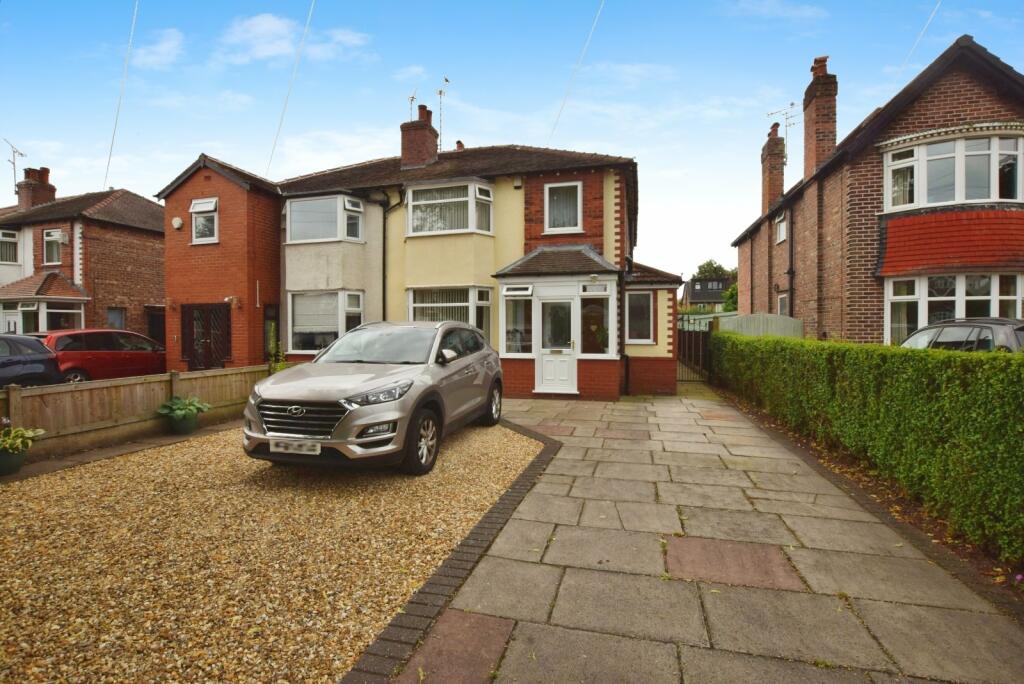 Main image of property: Stanley Mount, Sale, Greater Manchester, M33