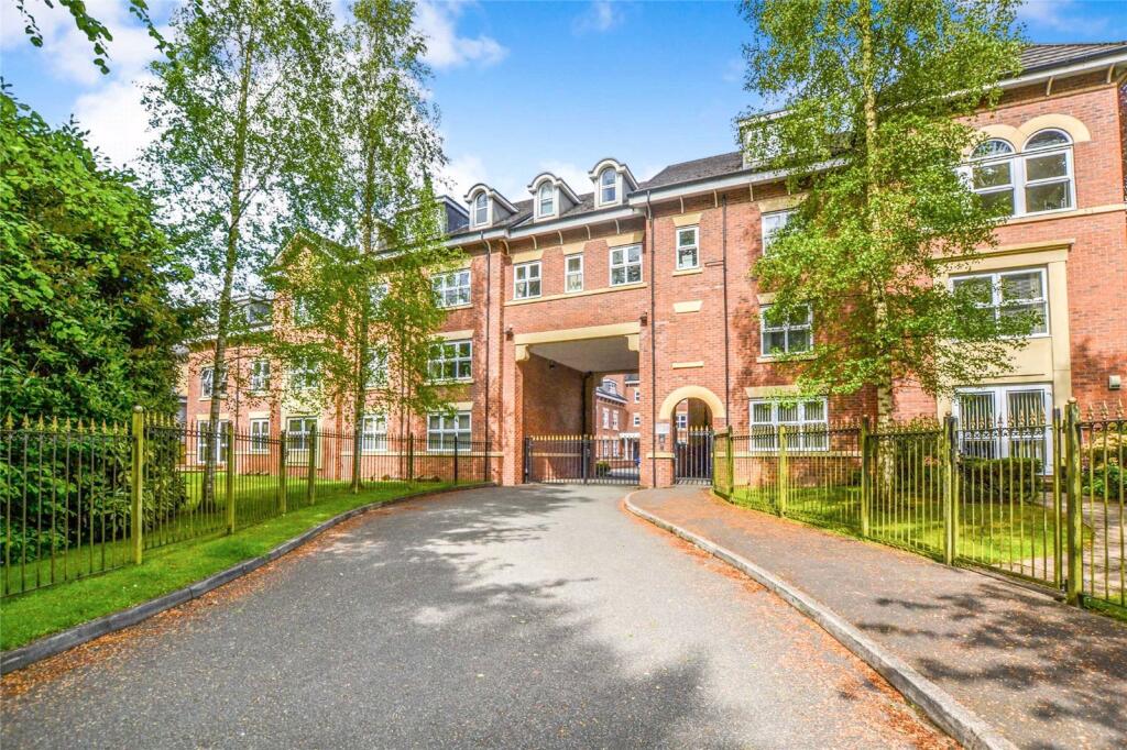 Main image of property: 2 The Pines, Brooklands Road, Sale, M33
