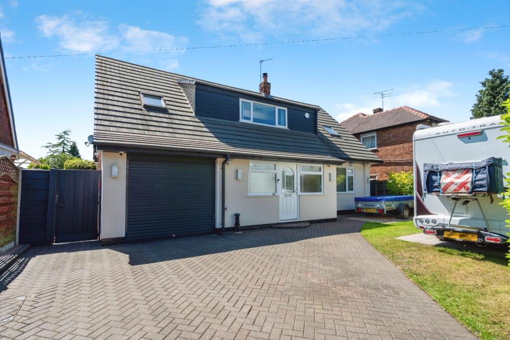 Main image of property: Taunton Road, Sale, Greater Manchester, M33