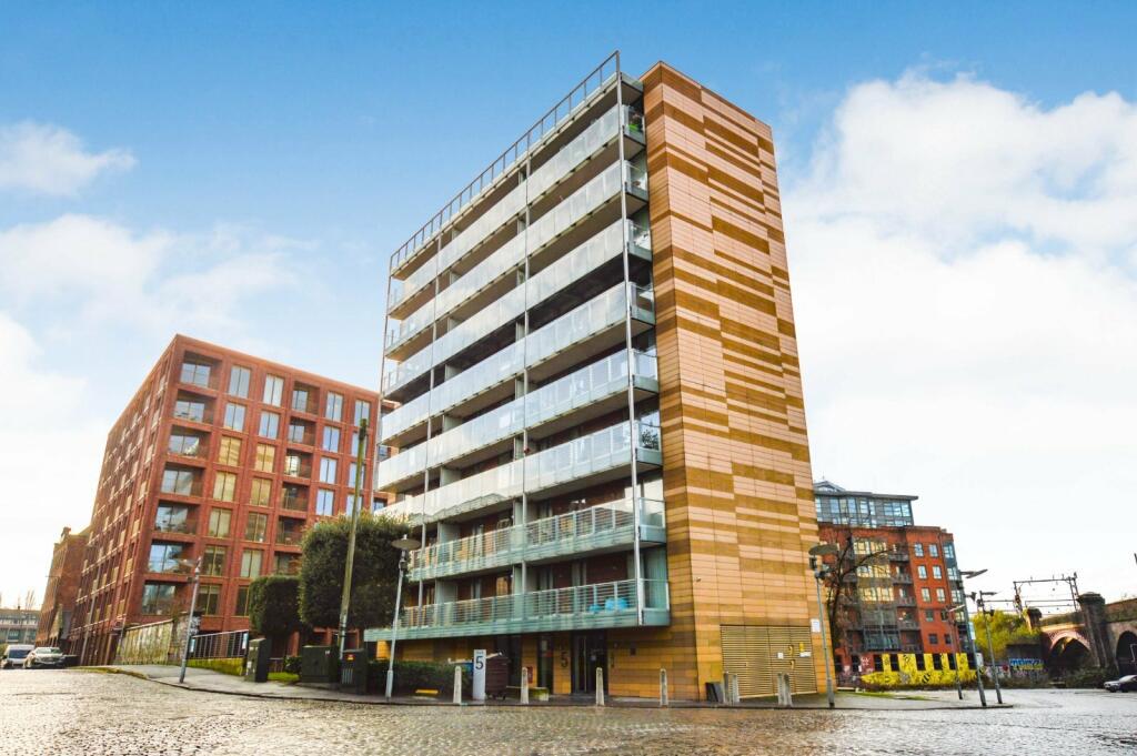 2 bedroom flat for sale in St Island, Kelso Place, Castlefield