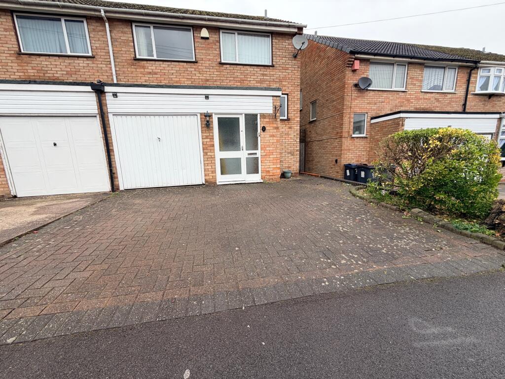 Main image of property: Orchard Rise, Birmingham, B26 1QT