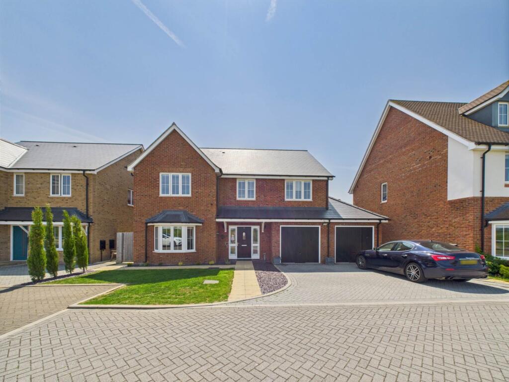 Main image of property: Coxon Close, Haddenham