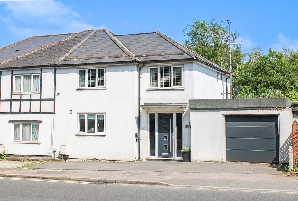 Main image of property: Brighton Road, Coulsdon, CR5