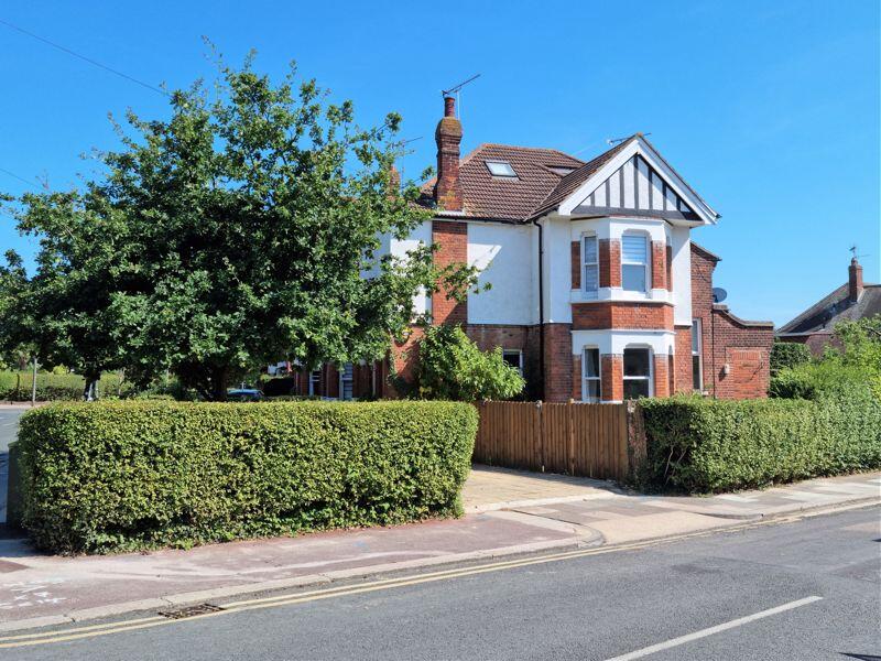 Main image of property: Western Road, Leigh-On-Sea