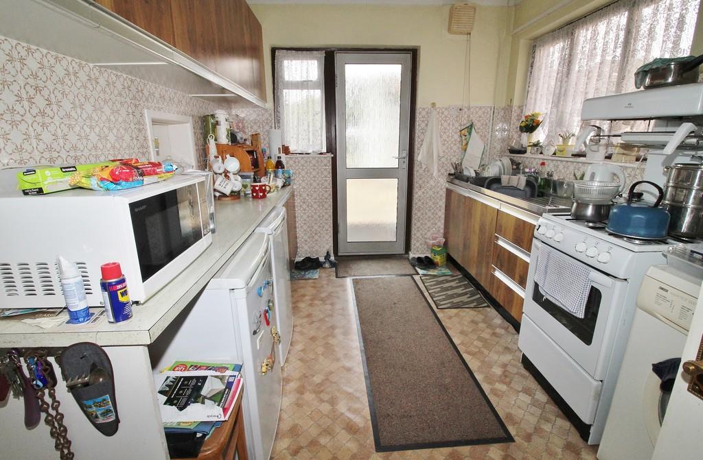 3 bedroom semidetached house for sale in Penhurst Road, Bedhampton, PO9