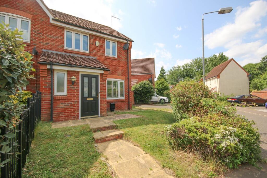 Main image of property: Isabella Close, King's Lynn, PE30