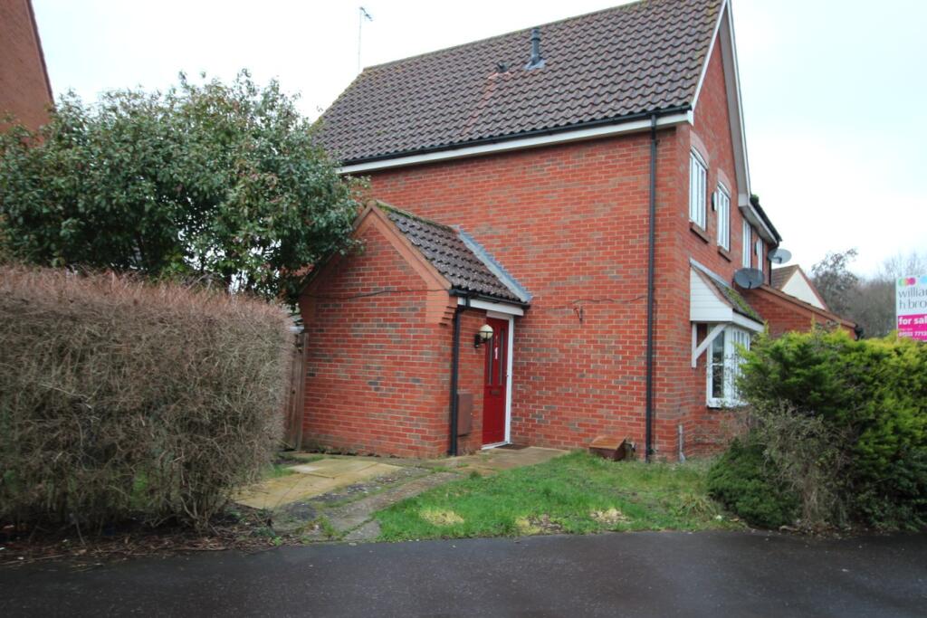 Main image of property: Isabella Close, King's Lynn, PE30