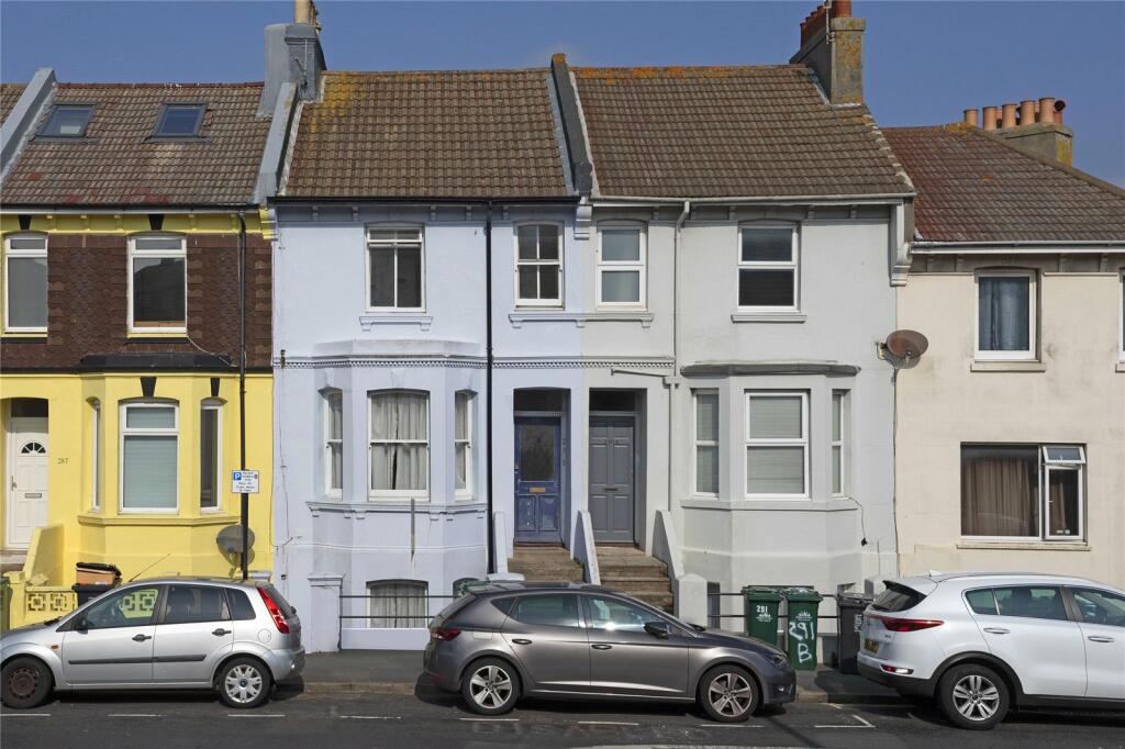 1 bedroom apartment for sale in Queens Park Road, Brighton, BN2