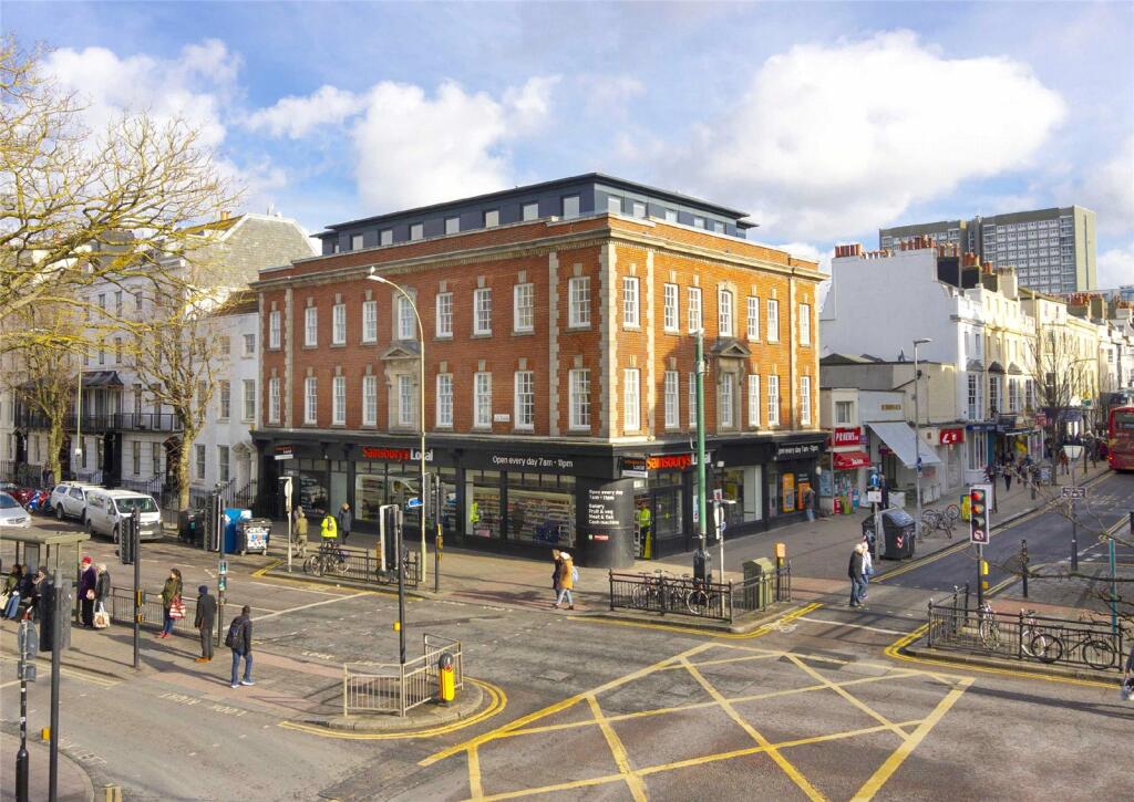 2 bedroom apartment for rent in Old Steine, Brighton, East Sussex, BN1