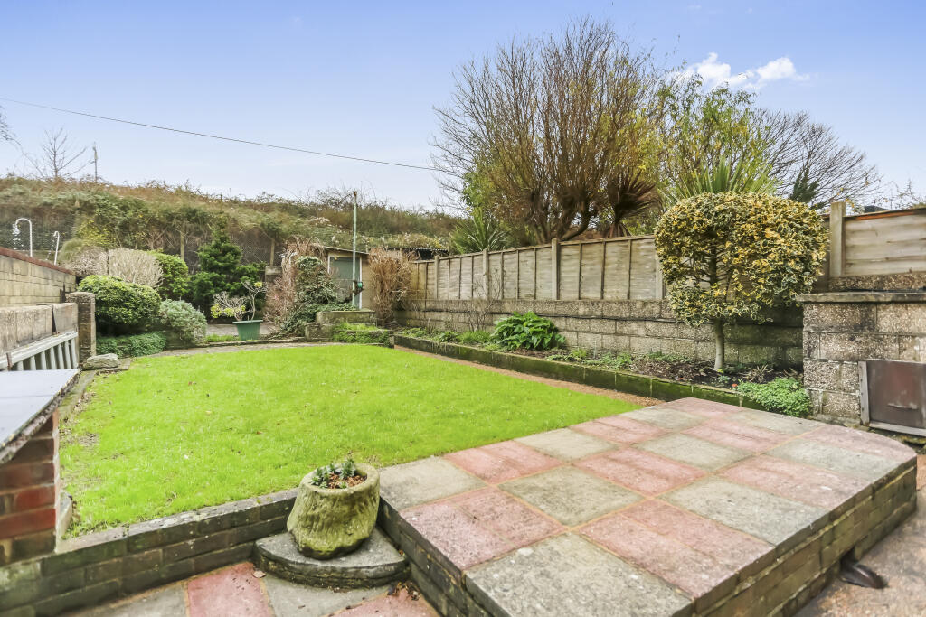 Additional property image - Vale Road, Portslade, Brighton, BN41