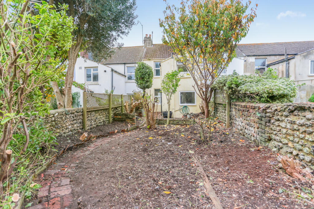 Additional property image - Church Road, Portslade, Brighton, BN41