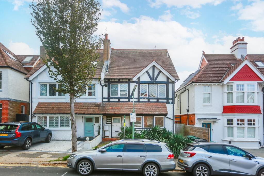 Main image of property: Bigwood Avenue, Hove, BN3
