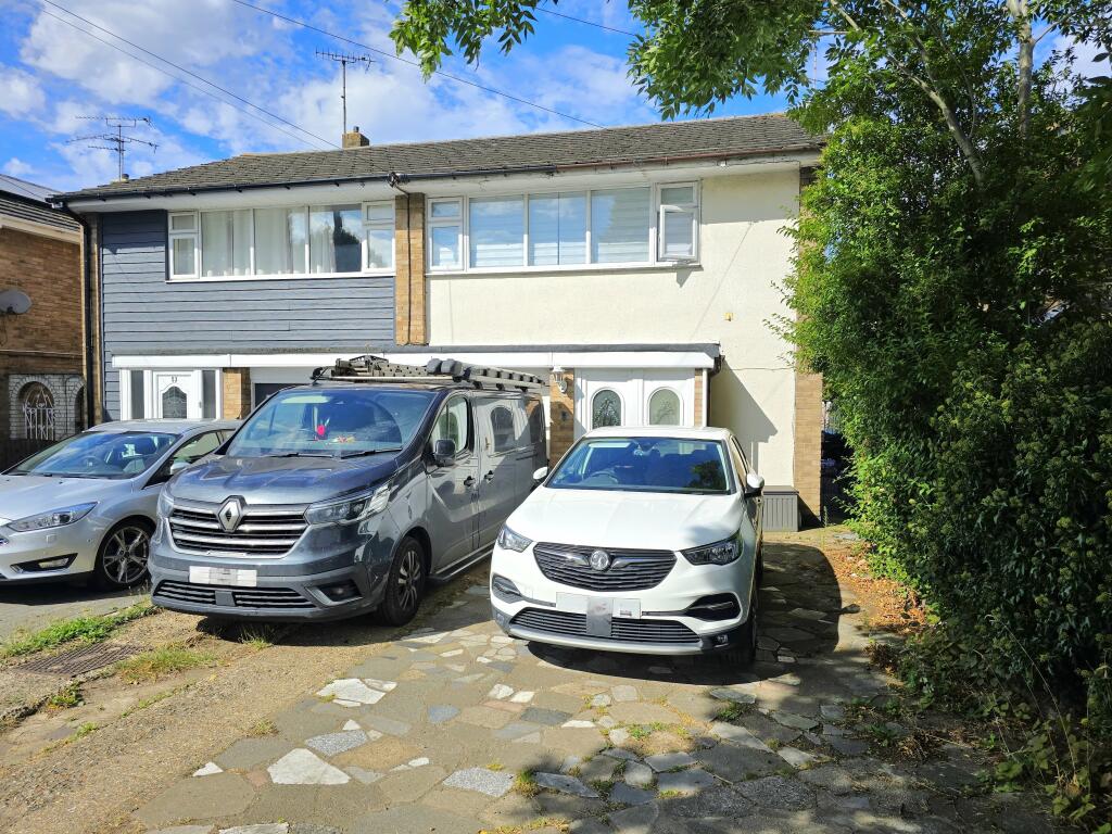 Main image of property: London Road, Benfleet, Essex