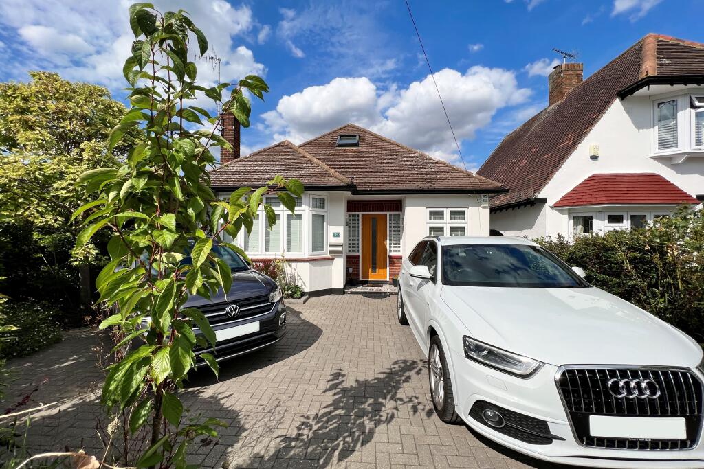 Main image of property: Winsford Gardens, Westcliff-on-Sea, Essex