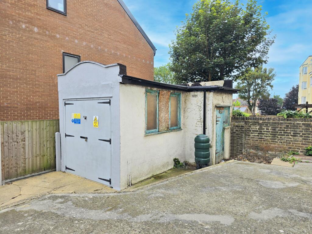 Main image of property: Grosvenor Road, Westcliff On Sea, Essex