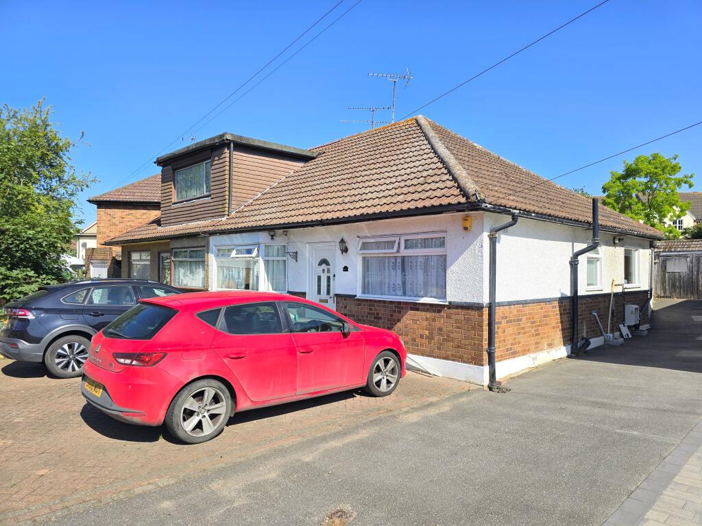 Main image of property: Heybridge Road, Ingatestone, Essex