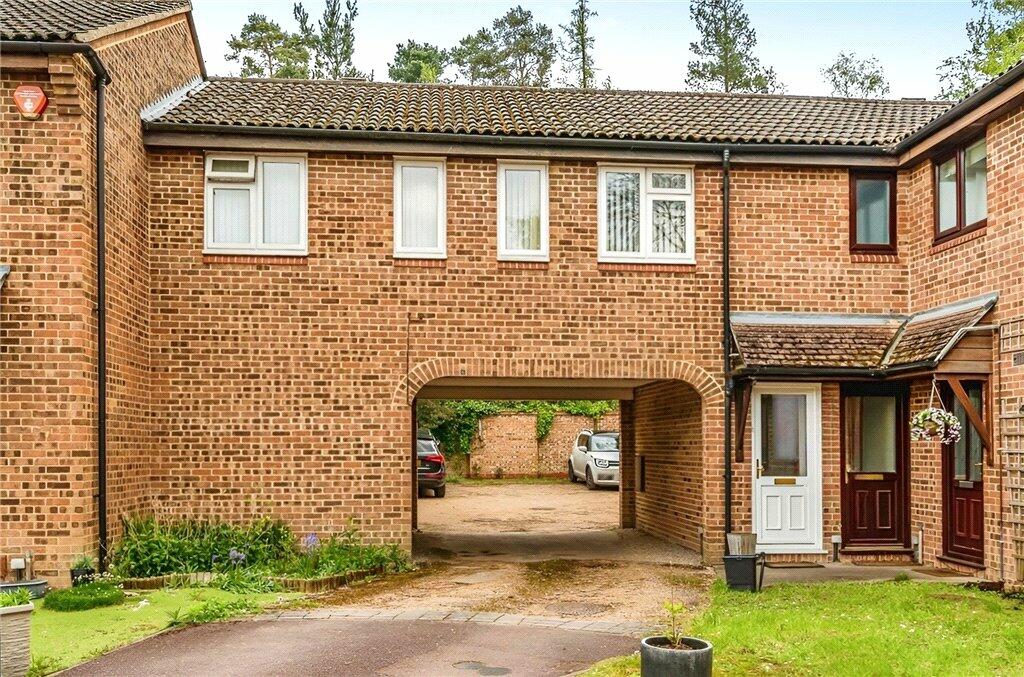 1 bedroom terraced house for sale in Froxfield Down, Bracknell
