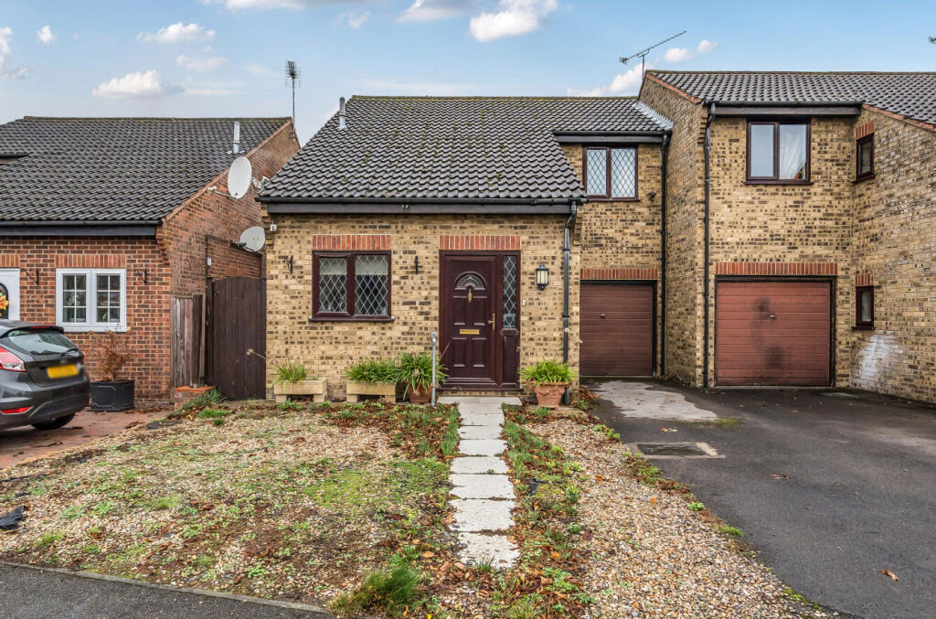 Main image of property: Setley Way, Bracknell, Berkshire