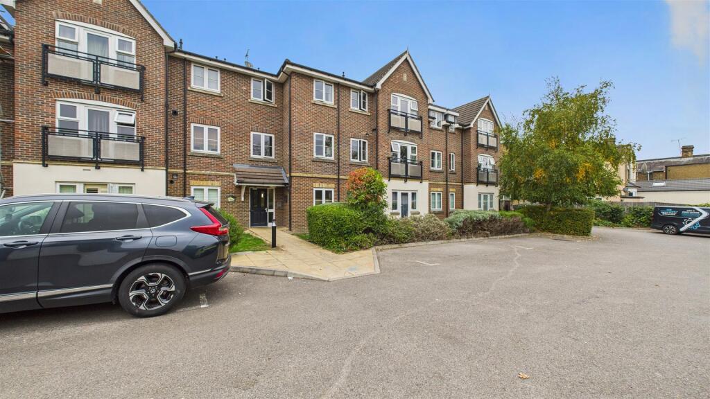 Main image of property: Pemberton Court, EN1