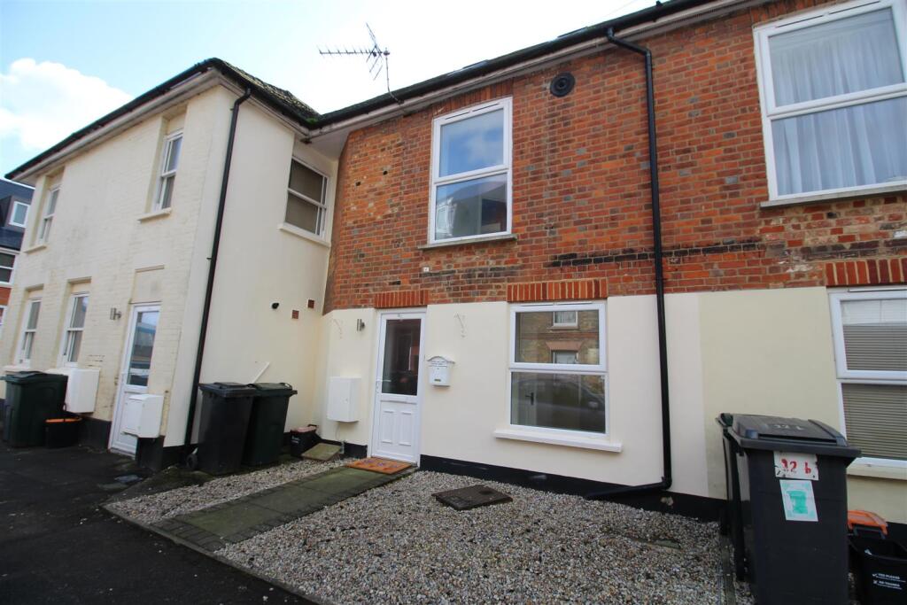 Main image of property: 12c Lower Denmark Road, Ashford