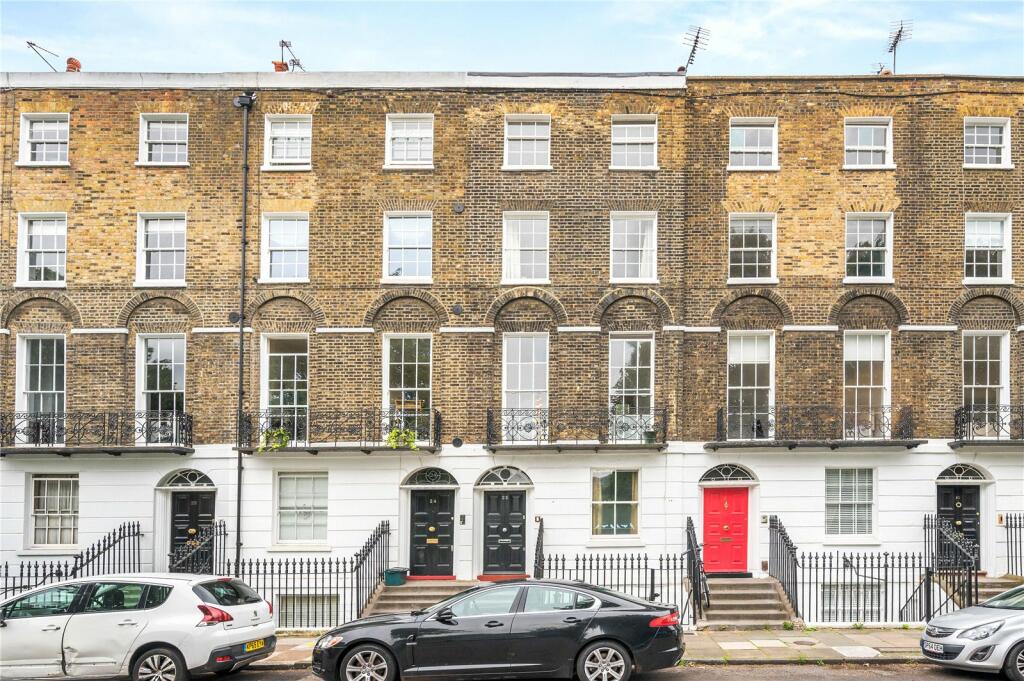 2 bedroom duplex for sale in Claremont Square, London, N1