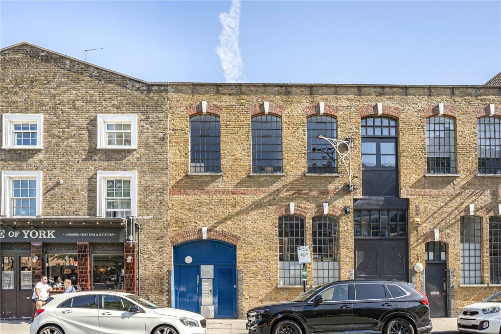 Main image of property: Hertford Road, London, N1