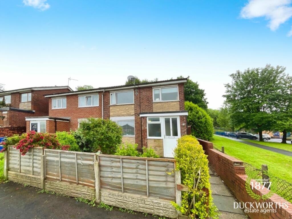 3 bedroom semidetached house for sale in Devonshire Drive, Clayton Le