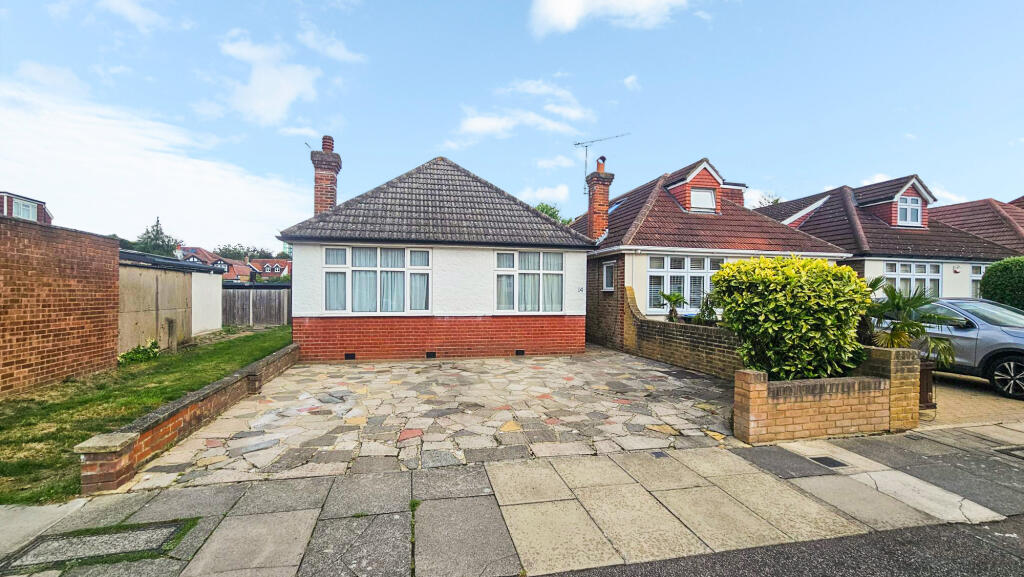 Main image of property: London, Enfield, Greater London, EN2