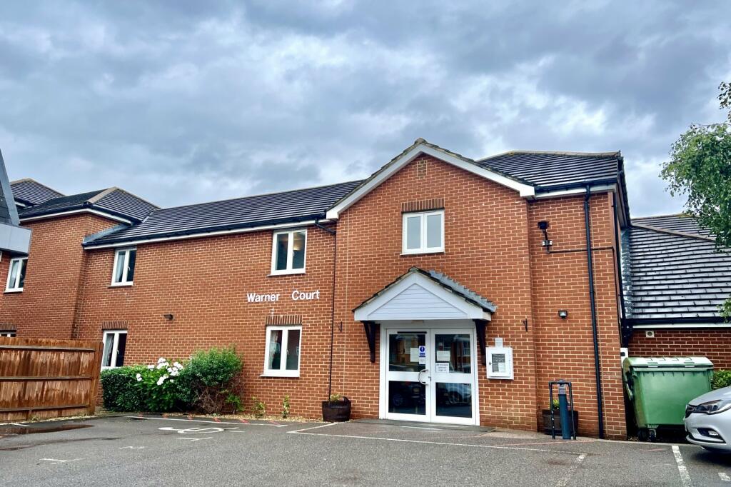 1 bedroom apartment for sale in Yorktown Road, College Town, Sandhurst