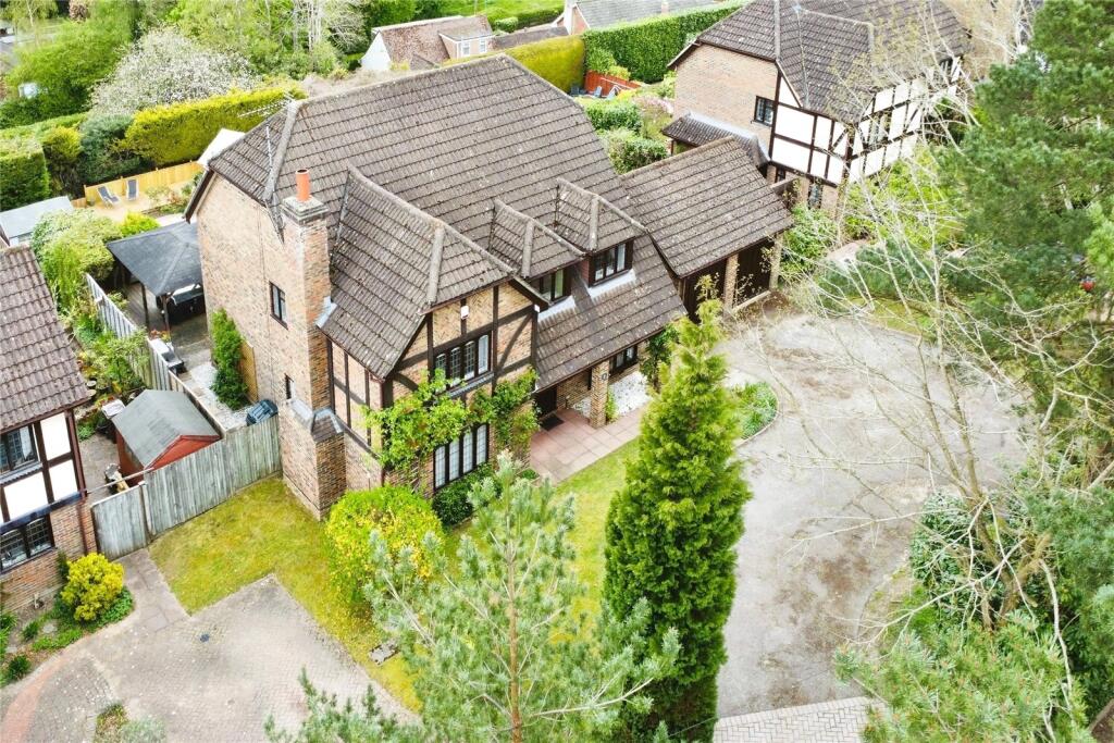 Main image of property: Lamborne Close, Sandhurst, Berkshire
