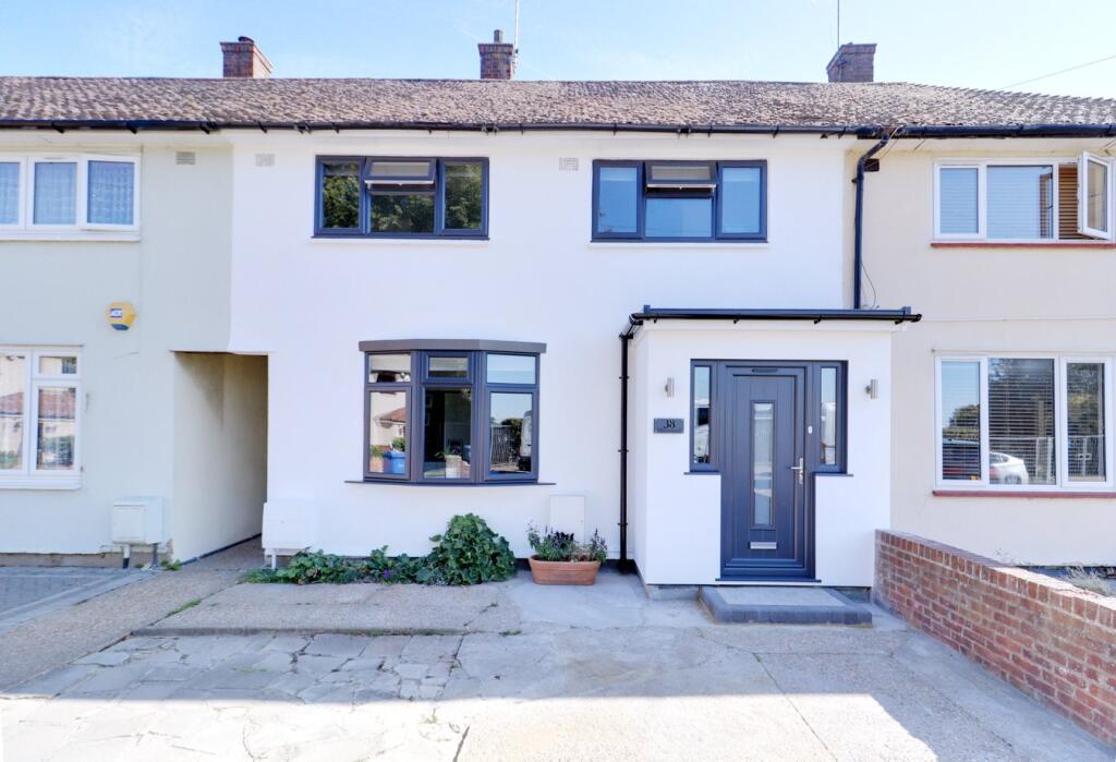 Main image of property: Barle Gardens, South Ockendon, RM15