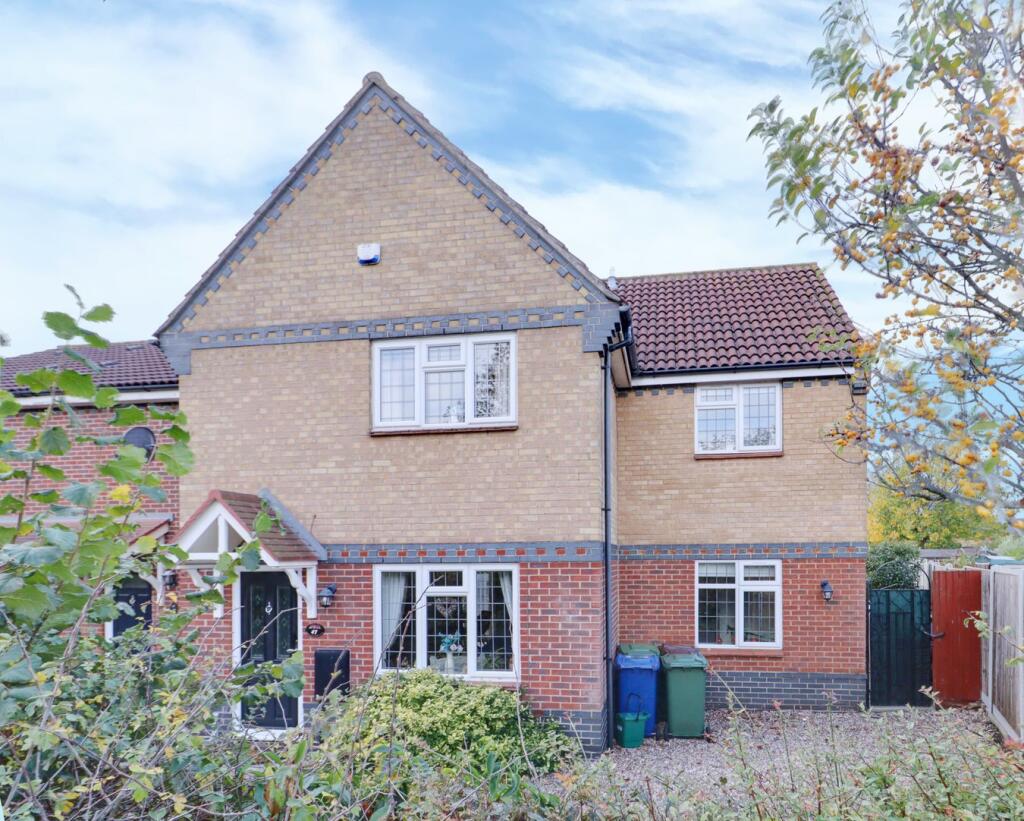 Main image of property: Chelmer Drive, South Ockendon, RM15