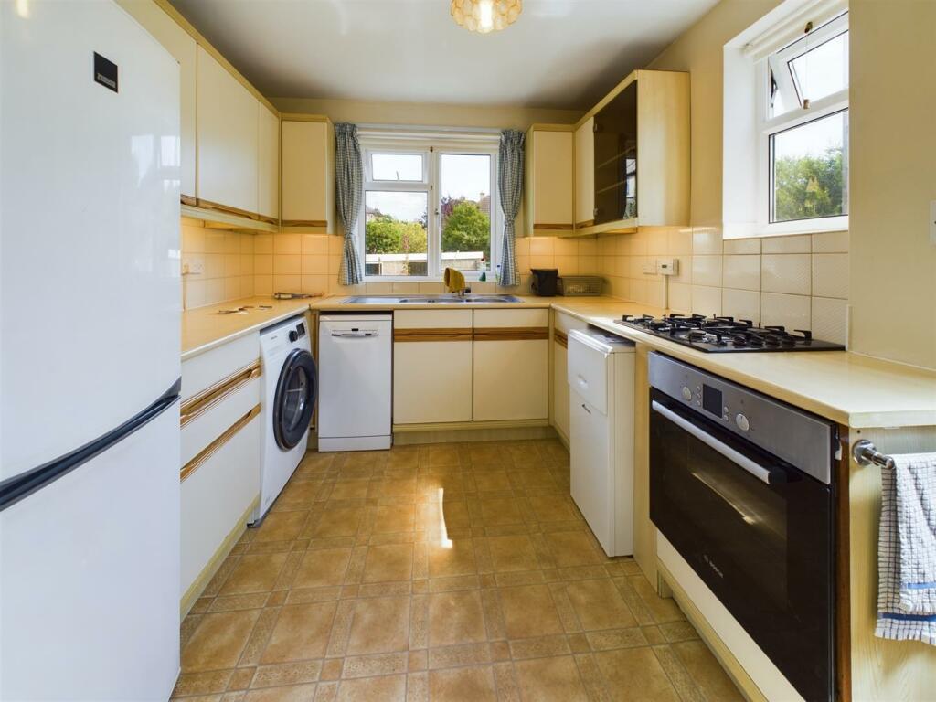 Additional property image - Maple Gardens, Bath