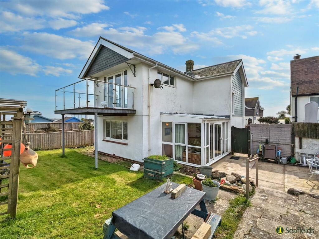 3 bedroom detached house for sale in Lane End Road, Bembridge, PO35 5TB