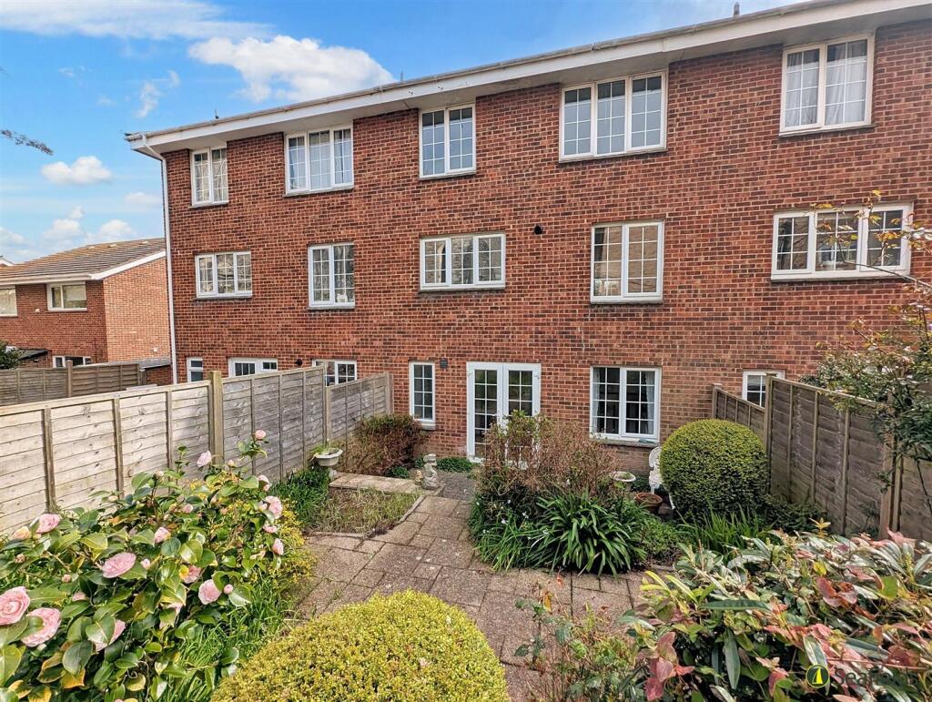 Main image of property: Trinity Street, Ryde, PO33 2BU