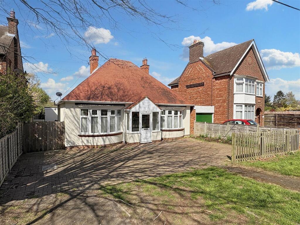 Main image of property: Wollaston Road, Irchester, Wellingborough