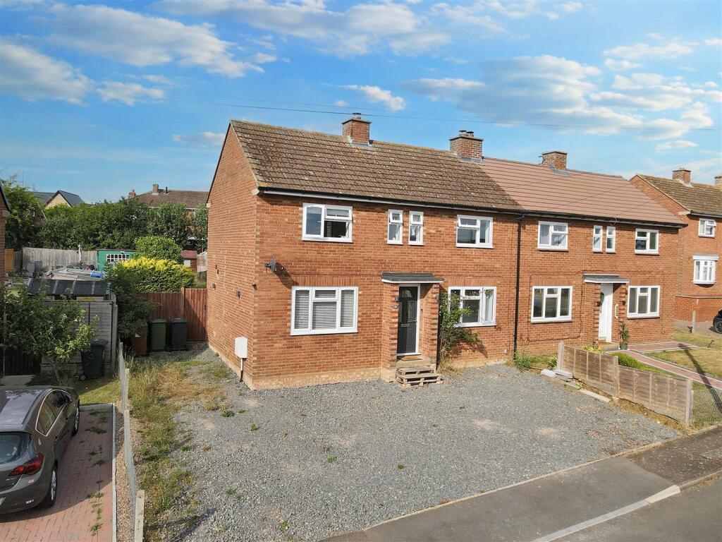 Main image of property: Poplar Place, Wollaston, Wellingborough