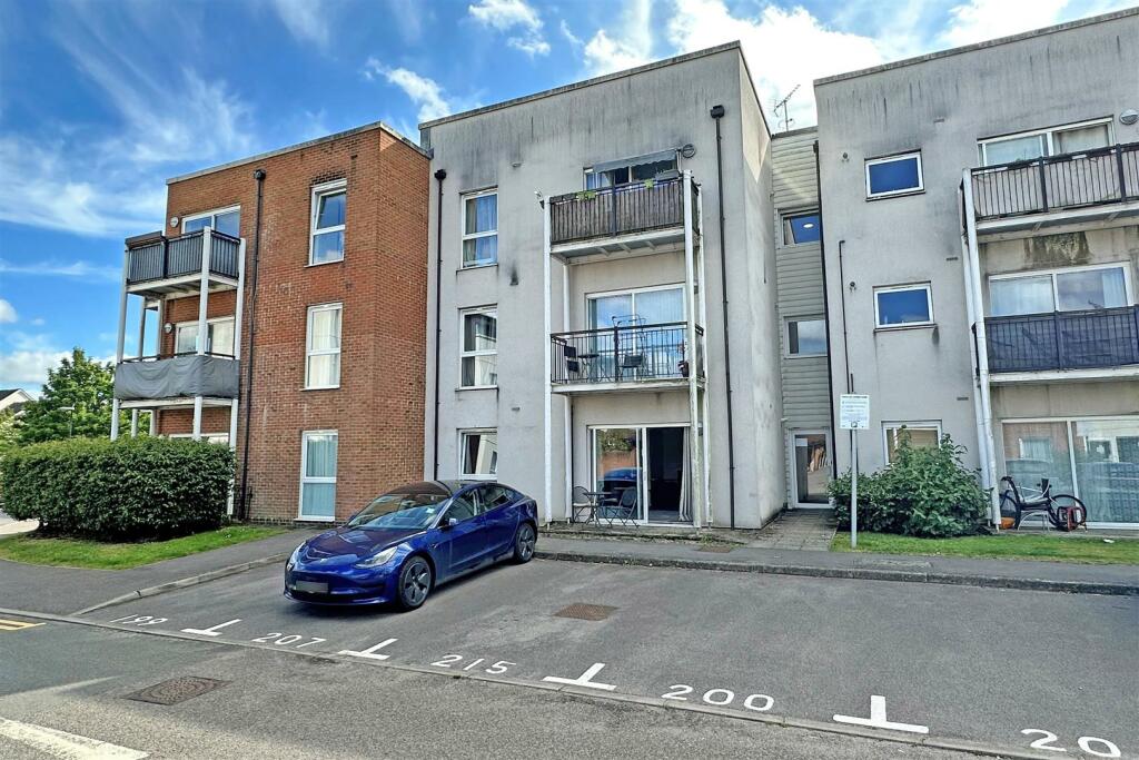 Main image of property: Thornton Side, Redhill