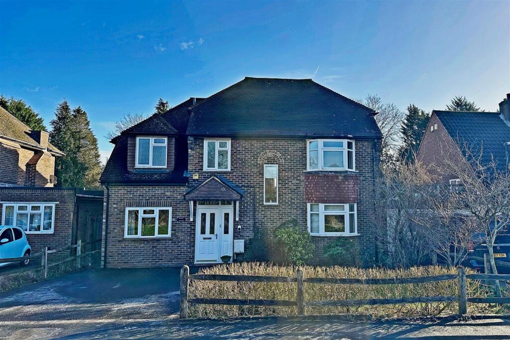 Main image of property: London Road South, Merstham