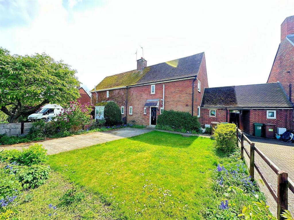 Main image of property: Walton Place, Weston Turville
