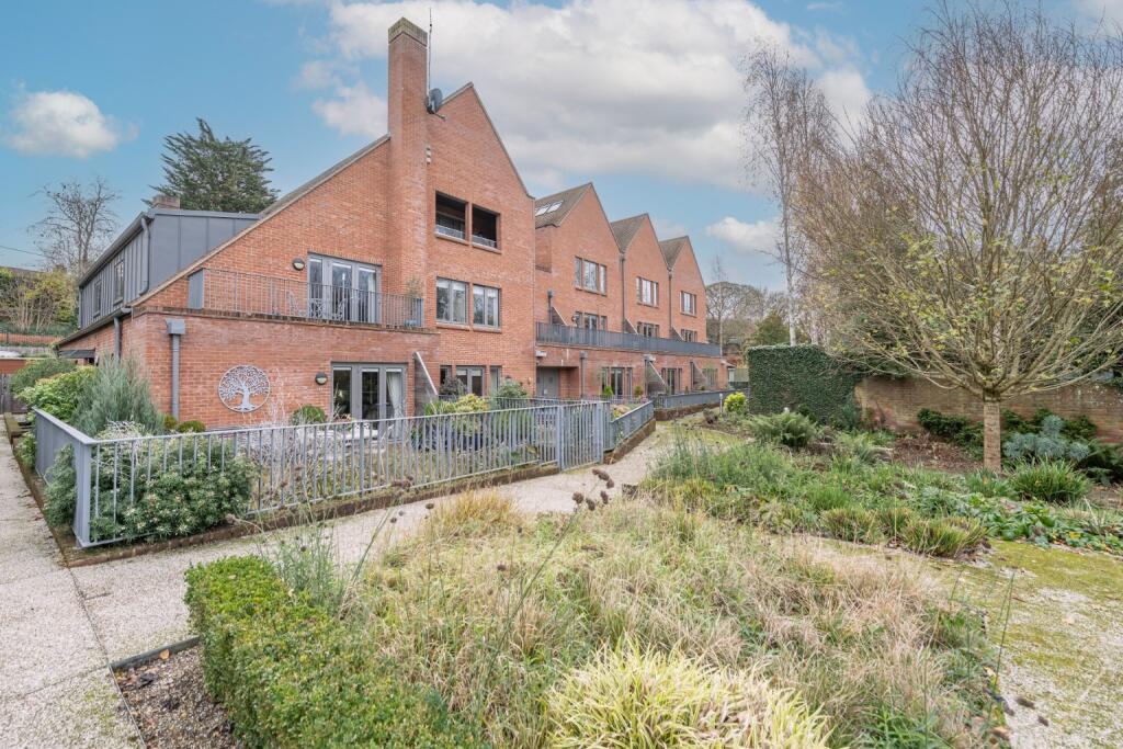 Main image of property: Ridgeway Place, Wendover