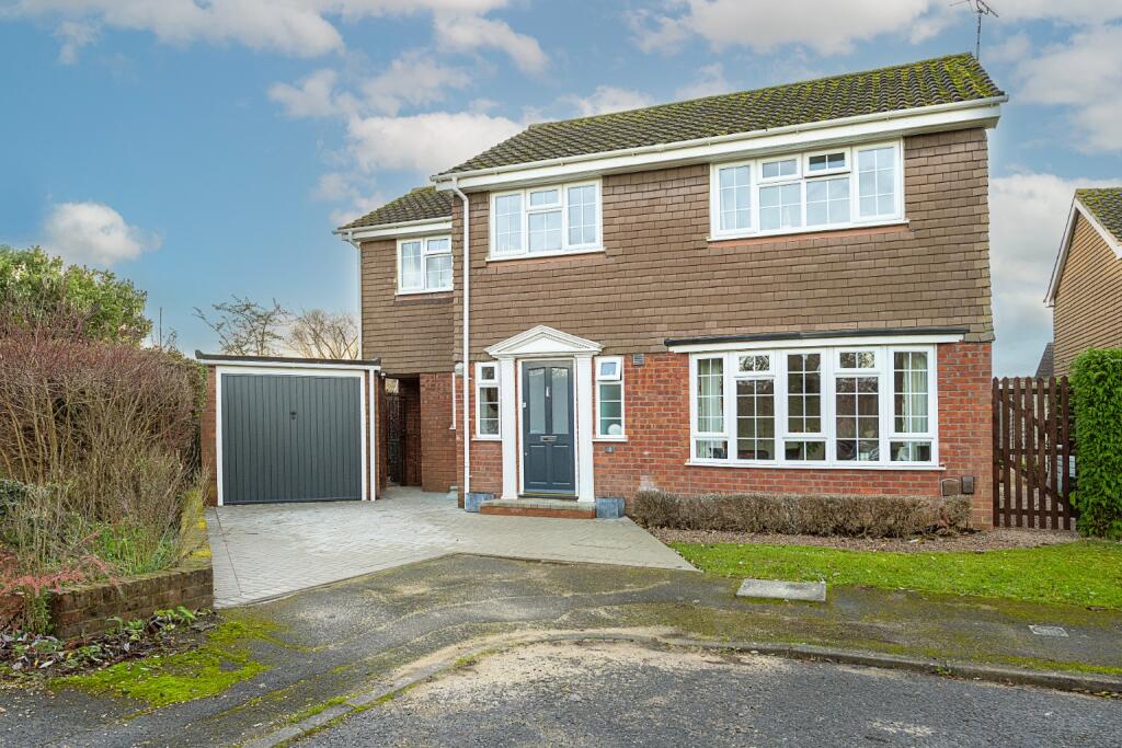 Main image of property: Close to Town Centre - Cavendish Close Wendover